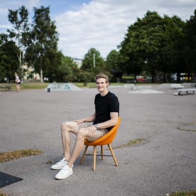 Koripalloilija Lauri Markkanen vieraili 8 minuuttia -keskusteluohjelmassa, joka kuvattiin 6. heinäkuuta.