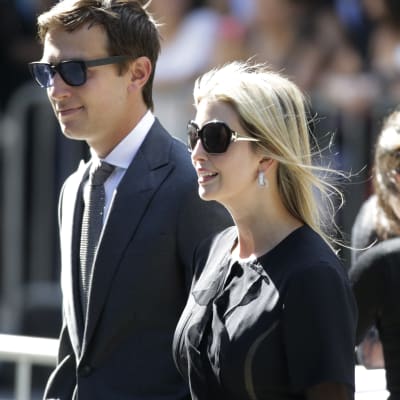Donald Trumps dotter Ivanka med sin man Jared Kushner.