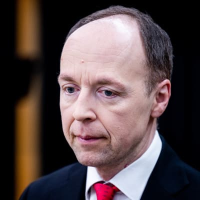 Jussi Halla-aho i Yle Ykkösaamus studio