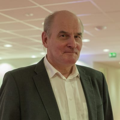 Matti Tolvanen / Rikos ja prossessioikeuden professori / Tupakka 2 / 11.10.2017