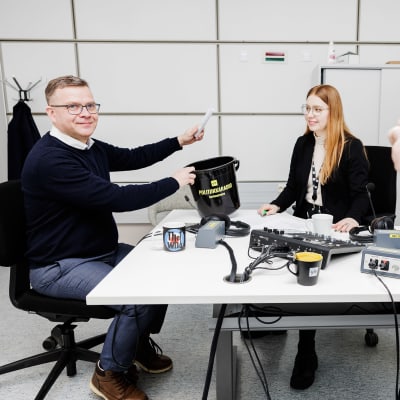 Kokoomuksen puheenjohtaja Petteri Orpo osallistui Politiikkaradion vaalitenttiin.