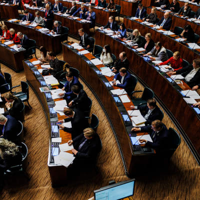 Eduskunnan täysistunnossa 20. joulukuuta 2022 käsiteltiin budjettia.