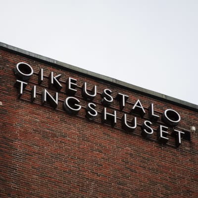 Helsingfors tingsrätt i Gräsviken.