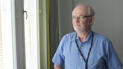 Jorma Kivinen, specialsakkunnig vid Trafi inom luftfart.