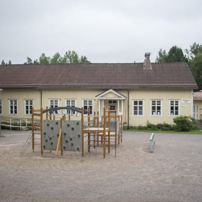 Snappertuna skola.