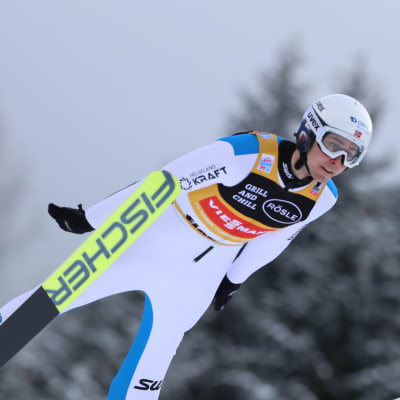 I januari tävlade Jarl Magnus Riiber i Lahtis.