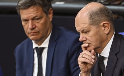 Olaf Scholz i förbundsdagen i Berlin