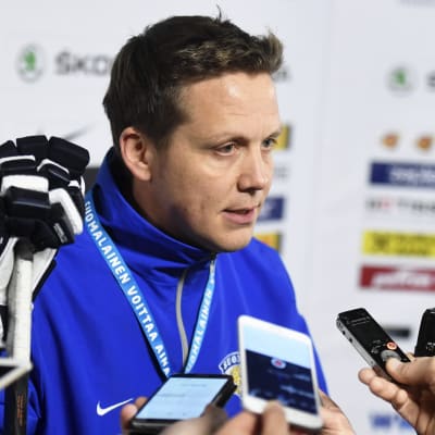 Lauri Marjamäki, Finlands chefstränare i ishockey
