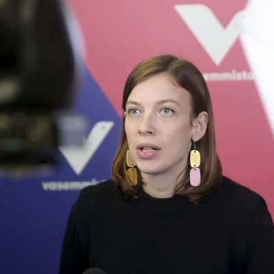 Vasemmistoliiton puheenjohtaja Li Andersson piti linjapuheen.