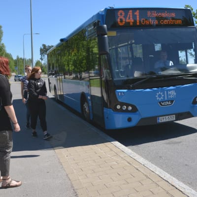 841 busslinjen i Söderkulla