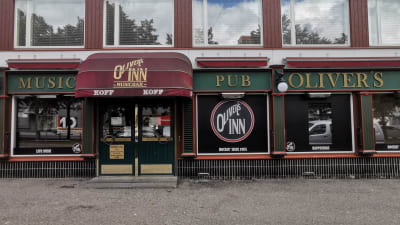 Restaurang Olivers in i Vasa fotad utifrån.