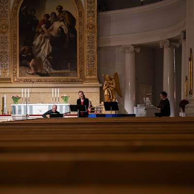 Etäjoulukirkko Helsingin tuomiokirkossa