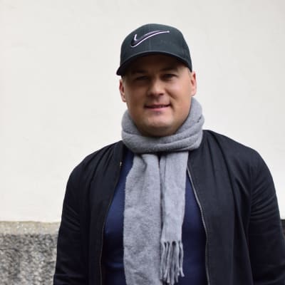 Visa Siekkinen vid vallokalen.