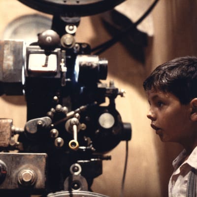 Still-kuva elokuvasta Cinema Paradiso.