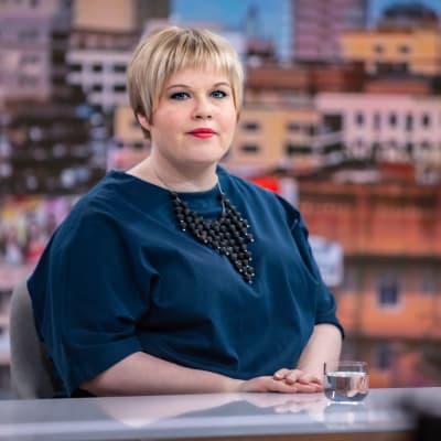 Annika Saarikko i Aamu-tv den 30.4.2021