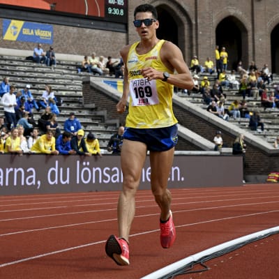 Perseus Karlstöm maaottelussa 2023.