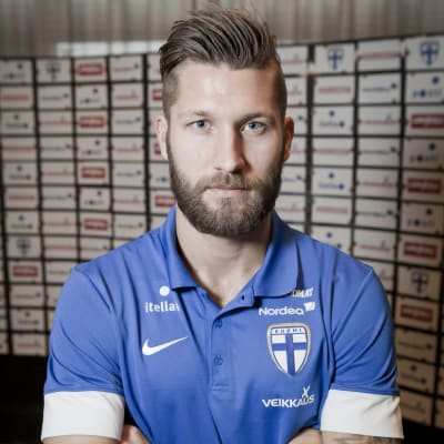 Joona Toivio har spelat i Finlands bägge EM-kvalmatcher under hösten.