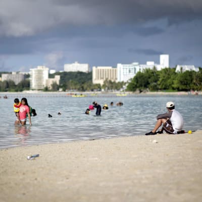 Strand på ön Guam