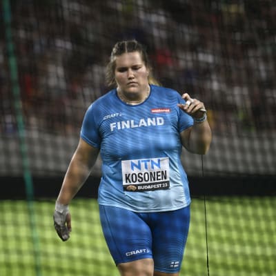 Silja Kosonen moukarifinaalissa.