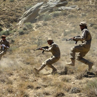 Talebania vastustavia joukkoja Panjshirissa.