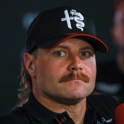 Valtteri Bottas intervjuas.