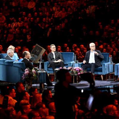 Elämäni Biisin kauden finaalijaksossa nähtiin presidenttiehdokkaista Jussi Halla-aho, Pekka Haavisto, Alexander Stubb, Olli Rehn ja Mika Aaltola.  Juontajana Katja Ståhl.