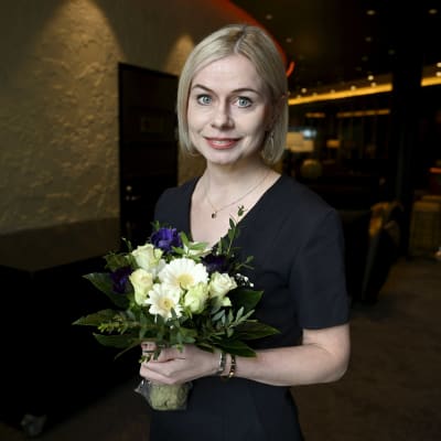 Suomen Urheiluliiton puheenjohtajaksi valittiin Riikka Pakarinen Suomen Urheiluliitto ry:n liittovaltuuston kevätkokouksessa Helsingissä 15. huhtikuuta 2023.