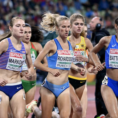 Camilla Richardsson 5 000 metrin kilpailussa.