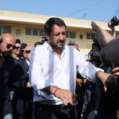 Italiens inrikesminister Matteo Salvini besökte en mottagningscentral för flyktingar och migranter i Pozzallo, Sicilien den 3.6.