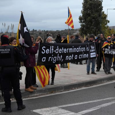 Protest mot rättegången mot katalanska rebeller