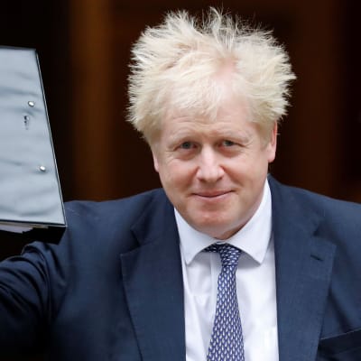 Boris Johnson på väg till parlamentet 23.10.2019