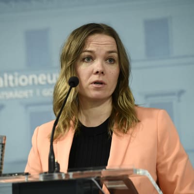 Katri Kulmuni rapporterar om regeringens förhandlingar.
