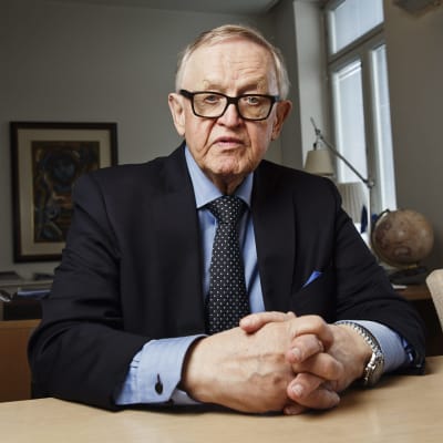 Martti Ahtisaari CMI:n toimistolla toukokuussa 2017.