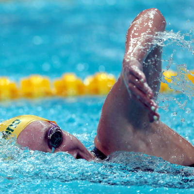Sarah Sjöström simmar.