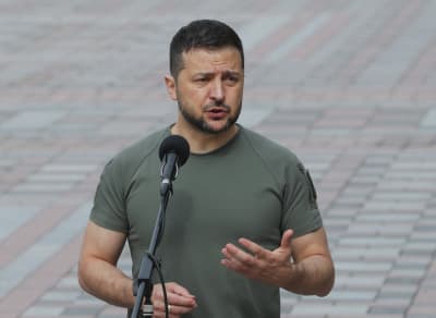 Ukrainas president Volodymyr Zelenskyj håller tal den 9 september 2022.