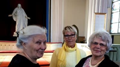 Desiree Kantola, Stine Hellroos och Annette Frisk i Lovisa församling. 