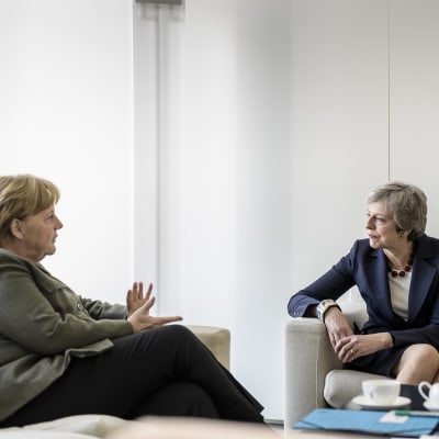 Theresa May och Angela Merkel träffas i Berlin den nionde maj 2019.