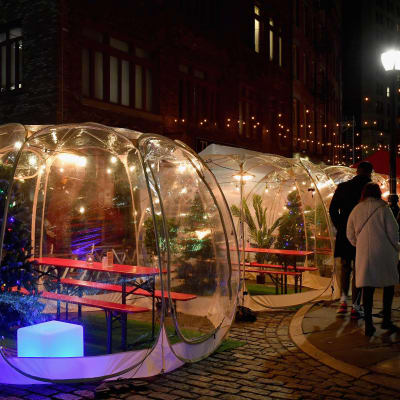 En bubbla inför julen i New York för att upprätthålla avstånd. 10.12.2020