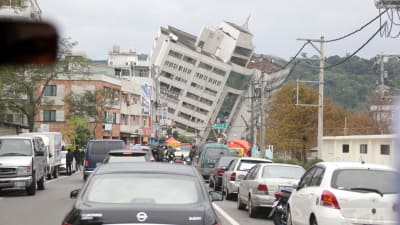 En av de kollapsade byggnaderna i Hualein på onsdagen 7.2.2018.