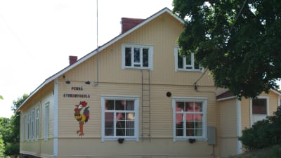 Pernå kyrkobyskola