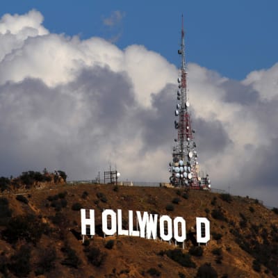 Legendaarinen Hollywood-kyltti Los Angelesissa.