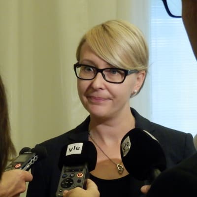 Riksdagens talman Maria Lohela (sannf) intervjuad av Yle inför höststarten 2015