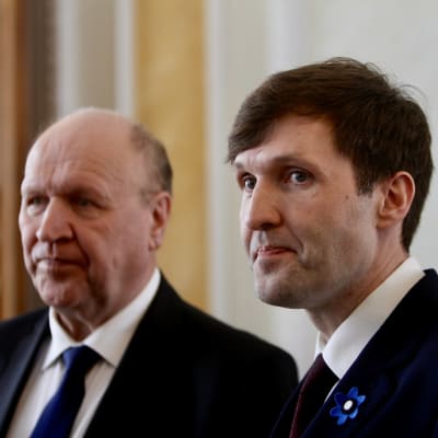 Inrikesminister Mart och finansminister Martin Helme, far och son i Estlands regering.