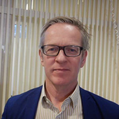 Pargas stadsdirektör Patrik Nygrén är för fiber till glesbygden.