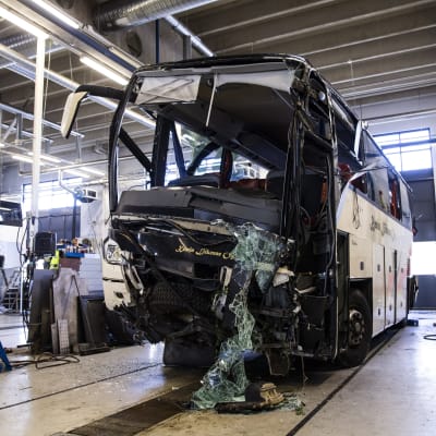 Olycksbussen på bussdepå i Kuopio. 