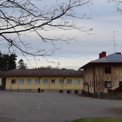 Kyrkfjärdens skola i Ingå.