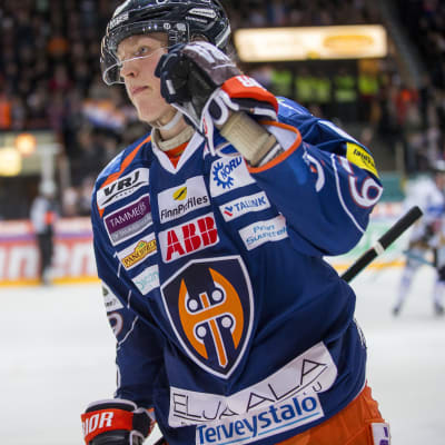 Patrik Laine är Tapparas skarpskytt.