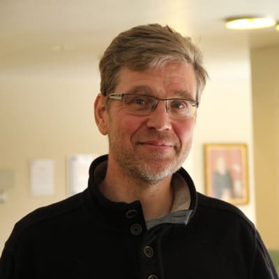 Henrik Palmén är lektor i finansiell ekonomi vid Hanken i Helsingfors.