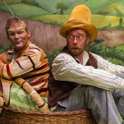 Kristian Thulesius, Frank Skog, Findus flyttar ut, Unga teatern