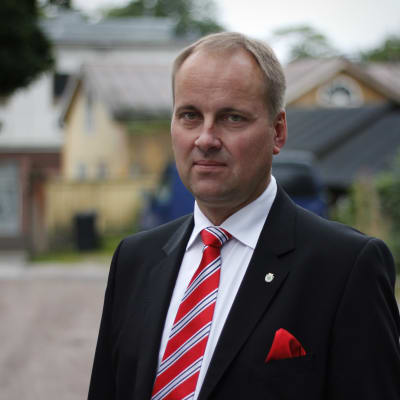 Raseborgs stadsdirektör Tom Simola